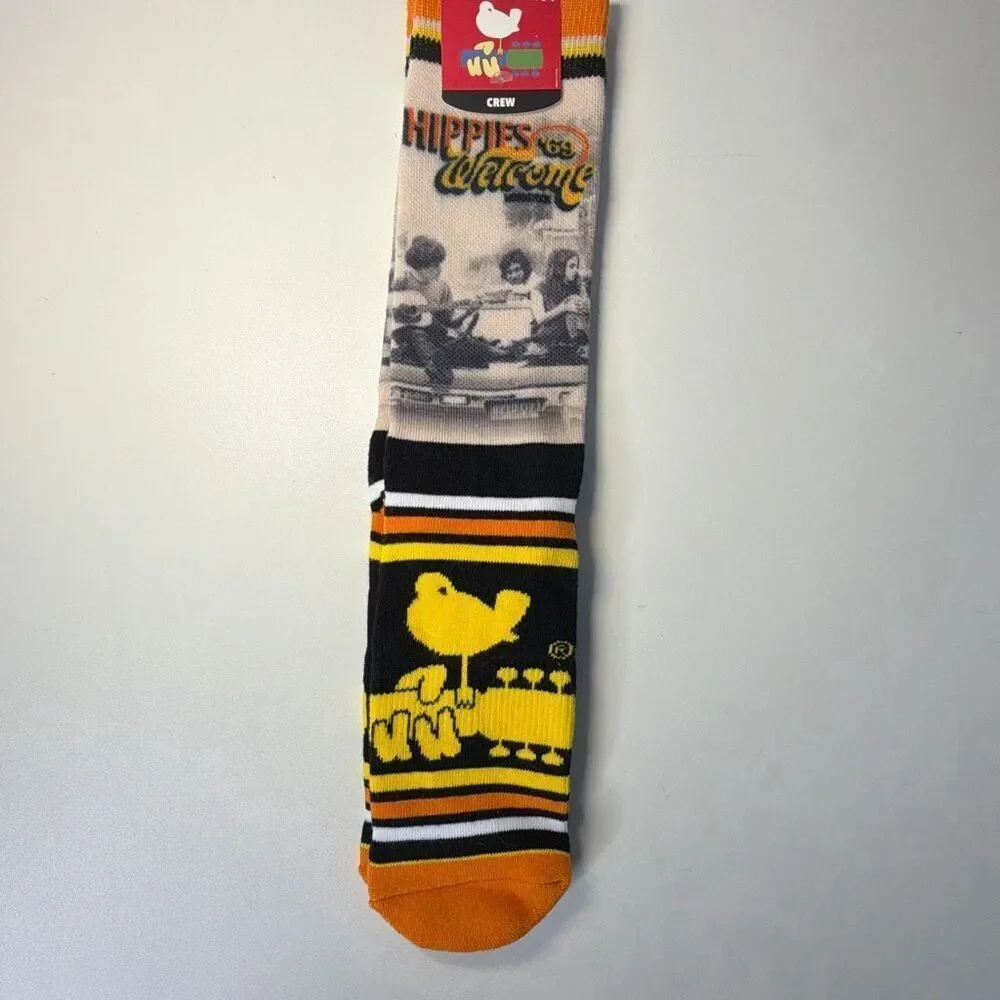 Bioworld Woodstock Hippies 1969 Men’s Crew Socks 10-13